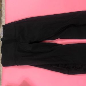 Lulu lemon full length floral design size 6